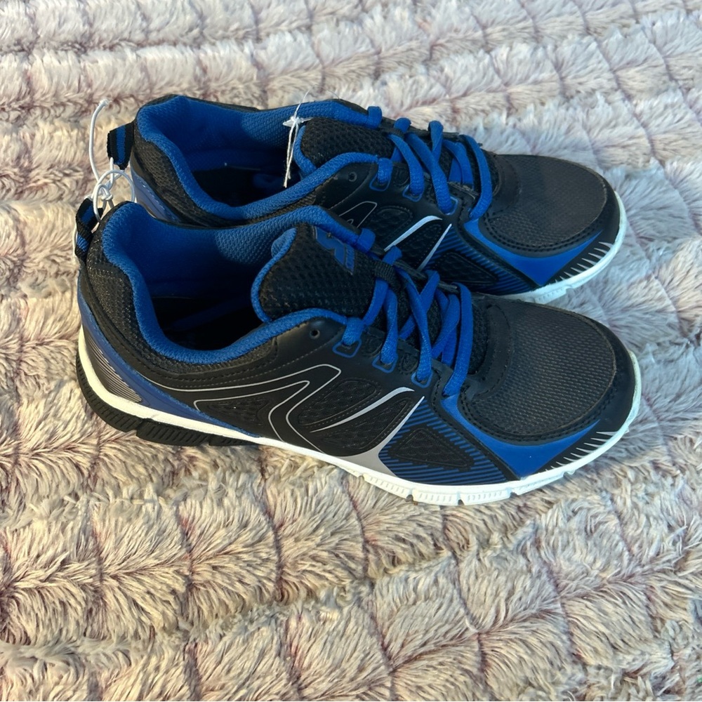 New Starter kids Blue & Black sneakers
